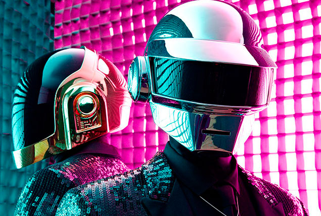 NUEVO LIBRO PARA ARROJAR LUZ SOBRE LOS MISTERIOSOS DAFT PUNK